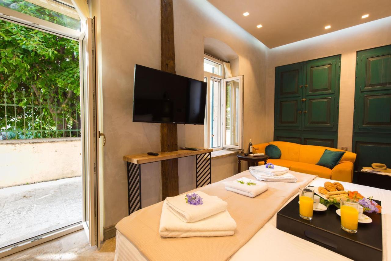 Libretto Suites Lefkada City ภายนอก รูปภาพ